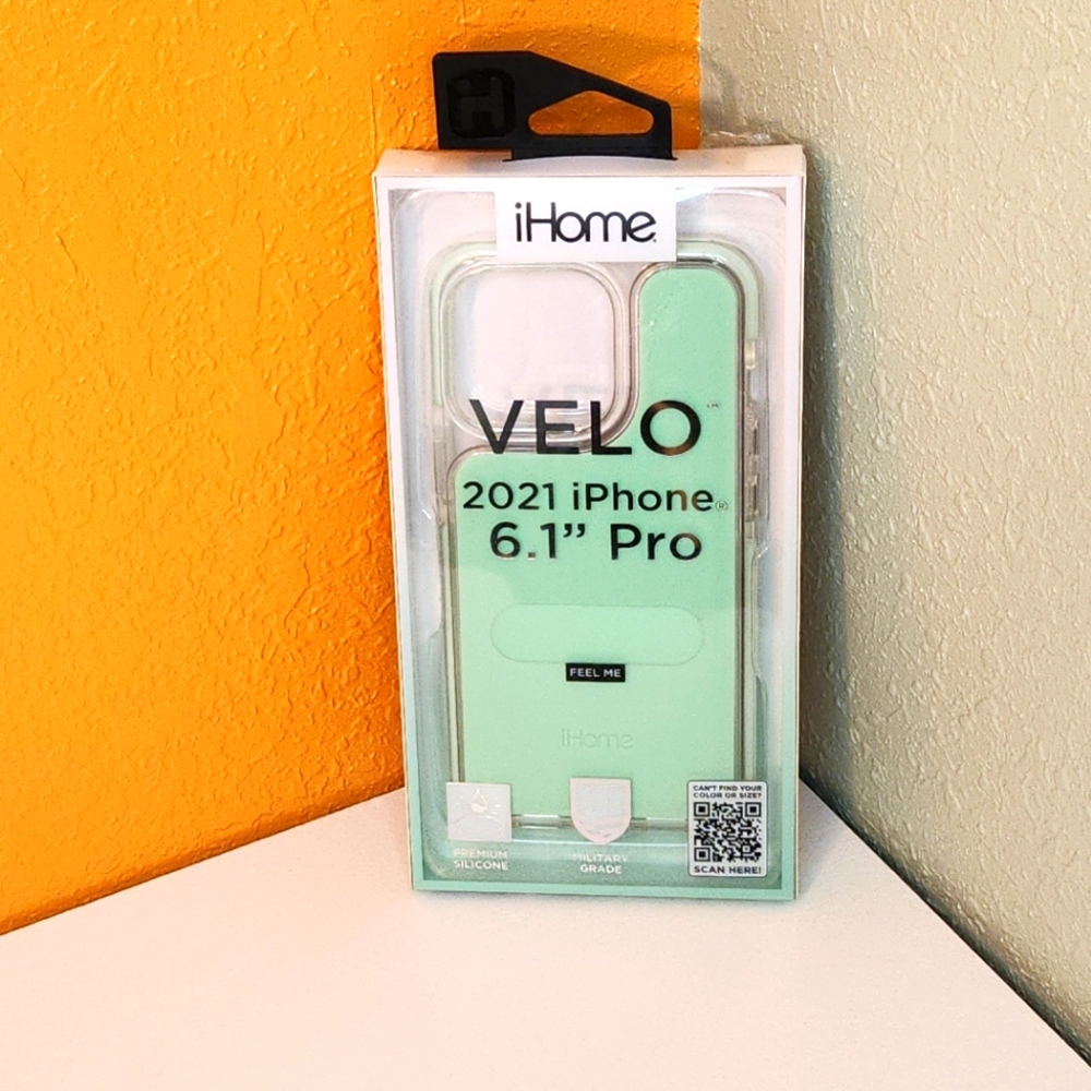 IHOME SEAFOAM GREEN VELO 2021 IPHONE CASE 6.1